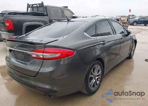 2017 Ford Fusion S z USA, uszkodzony, nr VIN 3FA6P0G75HR397506